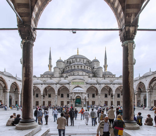 How to Be a Responsible Tourist in an Era of Political Tension