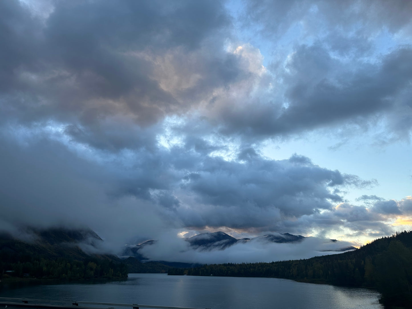 Alaska Unleashed: Fall’s Wild Symphony