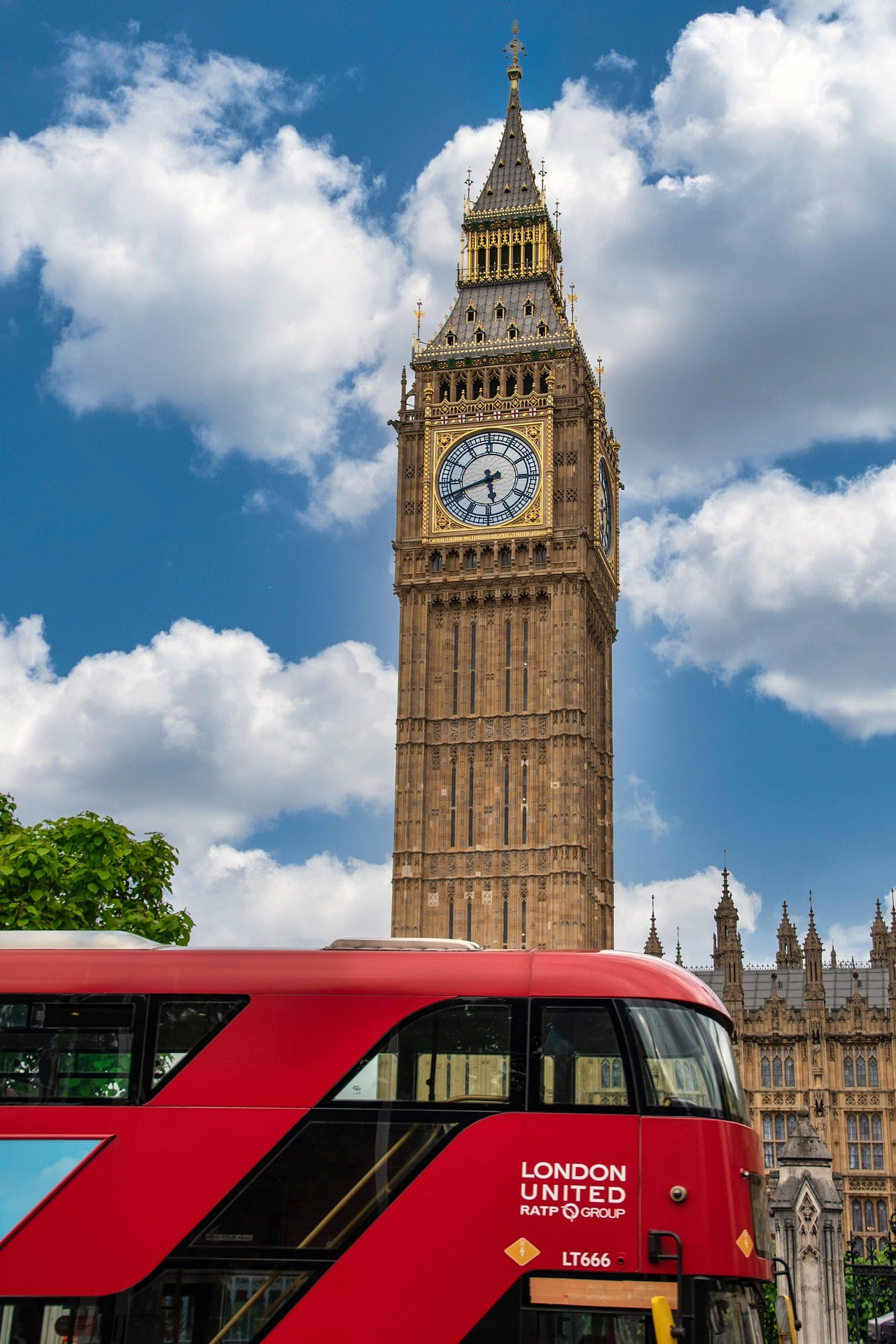 The Great Crossing: London, Wales & France