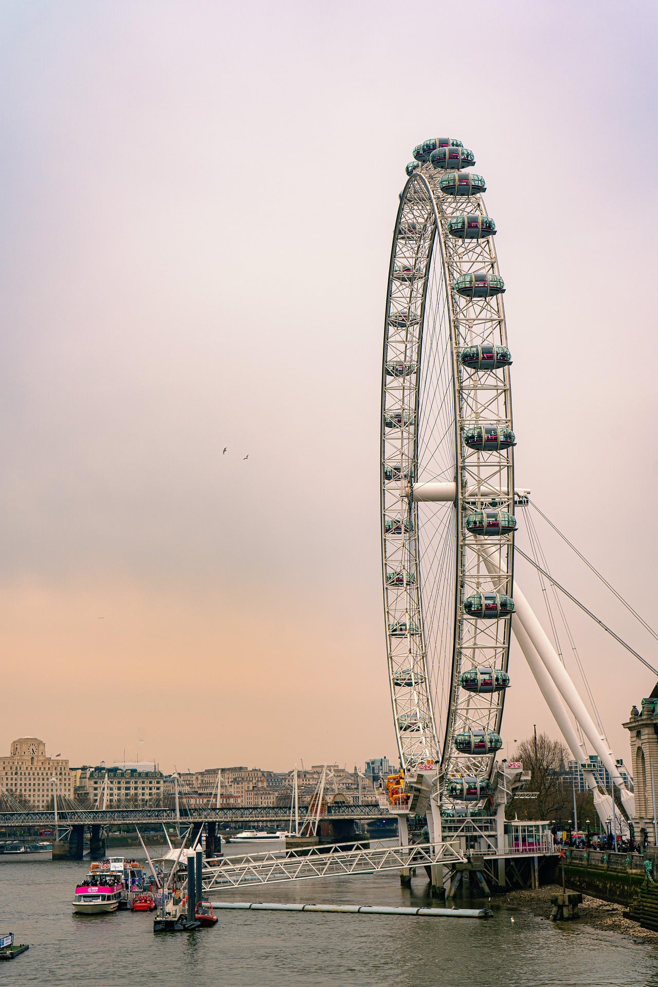 The Great Crossing: London, Wales & France