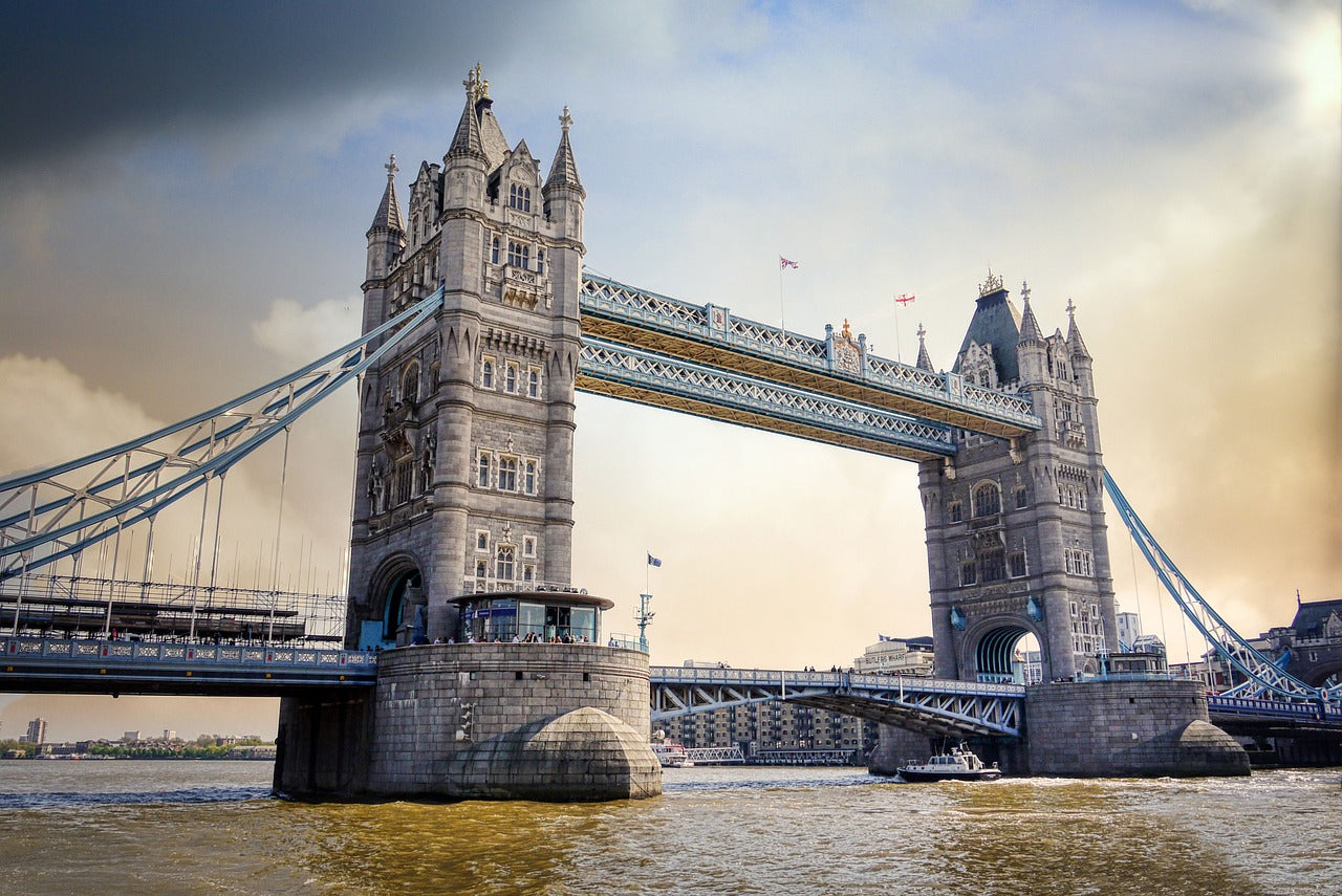 The Great Crossing: London, Wales & France